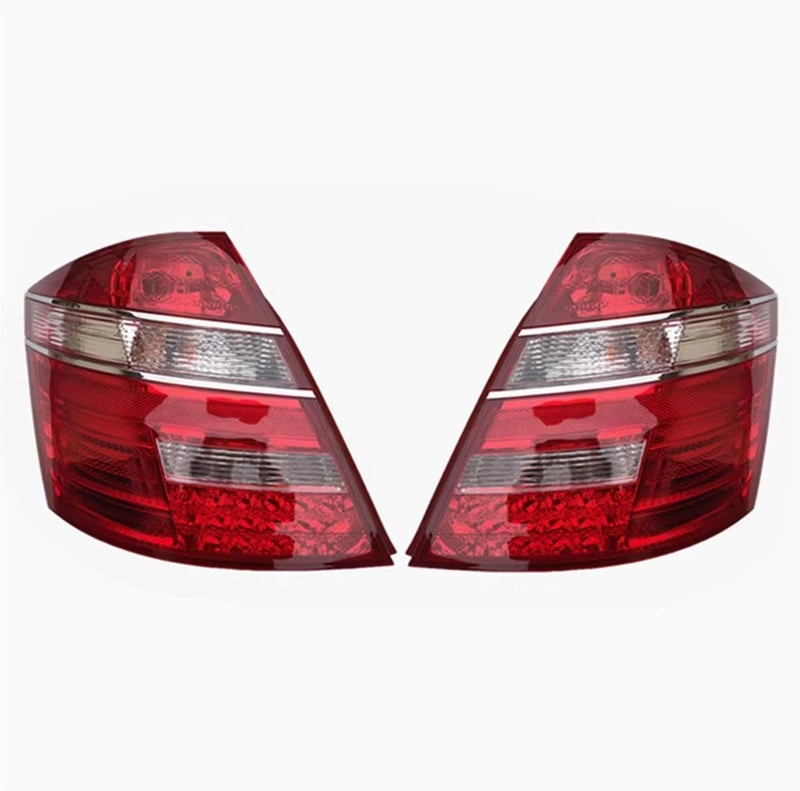 Автозапчасти Китайский автомобиль Оригинальные запчасти GEELY ENGLON SC7 Задний фонарь в сборе Галогенный и ксеноновый задний фонарь Корпус стоп-сигнала